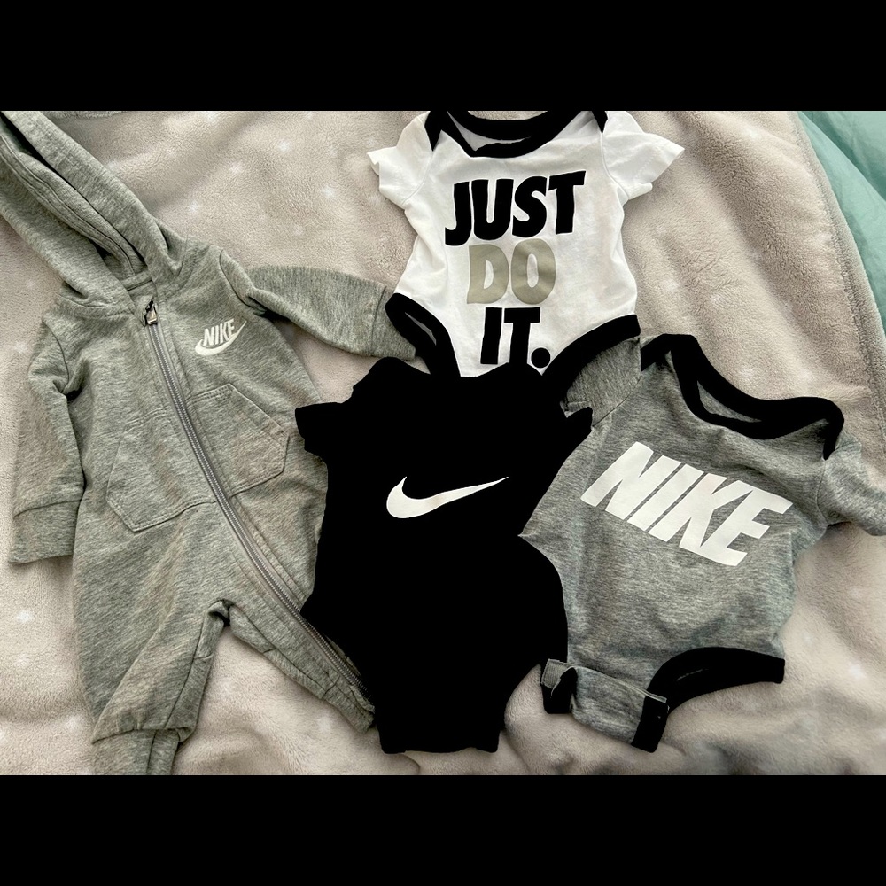 Nike Newborn Bundle